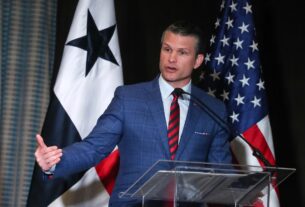 Новини світу - Геґсет запропонував розмістити війська США у Панамі