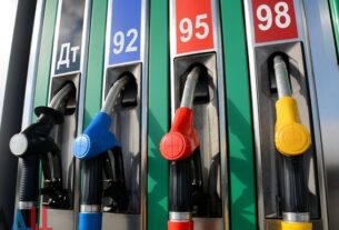Новини бізнесу - Пальне в Україні подешевшало майже на гривню