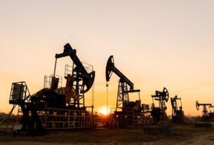 Новини бізнесу - Ціна нафти за місяць впала найбільше за три роки
