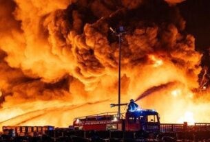 Новини світу - У Німеччині сплахнула масштабна пожежа на заводі