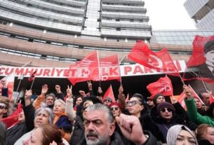 Новини світу - У Туреччині заарештували 18 посадовців Стамбула