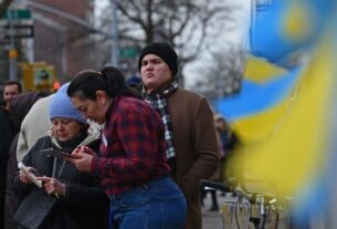 Новини світу - Українці у США помилково отримали повідомлення з наказом покинути країну