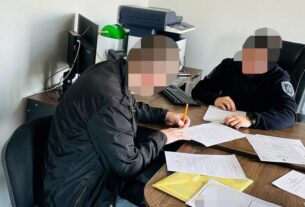 Новини України - Викрито чиновника ТЦК, що за гроші змінював дані в системі Оберіг