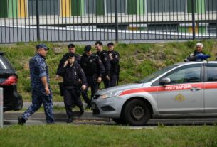 Новини світу - Без зв’язку і літаків. Наймасовіша атака на Росію