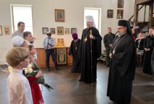 Новини світу - До тимчасово окупованого Маріуполя прибув єпископ з Сирії