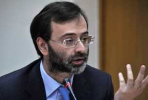 Новини України - Екснардепа Логвинського заочно заарештували