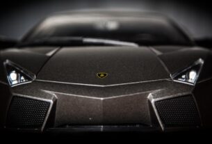 Новини бізнесу - Гібриди принесли Lamborghini майже €900 млн з аквартал