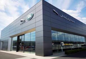 Новини бізнесу - Jaguar Land Rover відновила експорт авто до США