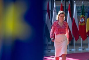 Новини світу - Каллас закликала Сербію зробити "стратегічний вибір" між Заходом і Сходом
