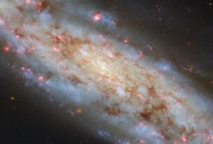 Технології - Хаббл зняв похилену галактику NGC 3511