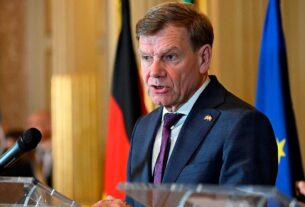 Новини світу - Німеччина засекретила постачання зброї Україні