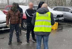 Новини Києва - Посадовцю Конституційного суду загрожує п’ять років за схему для ухилянтів