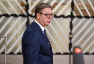 Новини світу - Президент Сербії раптово перервав візит у США через хворобу