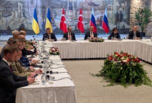 Новини України - РФ поширює фейк про перекладача української делегації у Стамбулі - ЗМІ