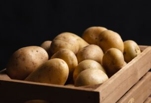 Новини бізнесу - Росія через дефіцит вперше почала купувати картоплю в Монголії