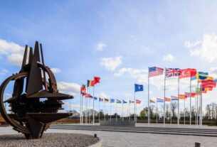 Новини світу - Рютте звинуватив Китай у кіберагресії проти Чехії