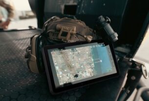 Технології - Samsung представила планшет для військових операцій