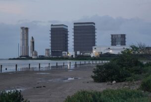 Новини бізнесу - SpaceX створить власне місто у Техасі