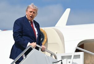 Новини світу - Трамп запланував на свій день народження "грандіозний парад"