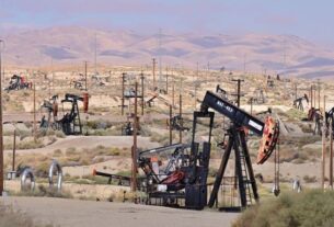 Новини бізнесу - Ціни на нафту падають на новинах зі США