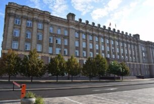 Новини світу - У Бєлгороді дрон атакував будівлю уряду