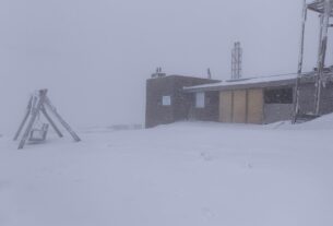 Новини України - У Карпатах знову випав сніг, вдарив мороз