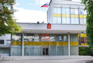 Новини світу - У Швеції дрон "атакував" посольство Росії