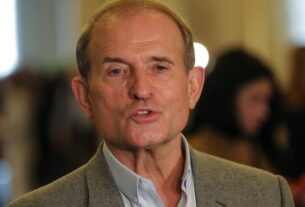 Новини світу - У списку Медведчук: ЄС запровадив санкції за гібридні атаки Росії