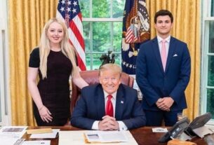 Новини світу - У Трампа народився одинадцятий онук
