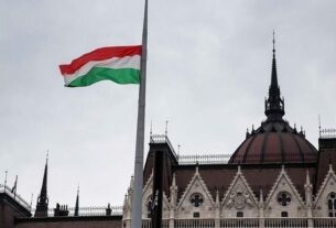 Новини світу - Угорщина відклала переговори з Україною