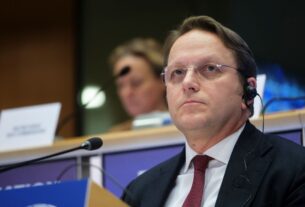 Новини світу - Угорщина заблокувала план ЄС з відмови від енергоносіїв Росії - ЗМІ