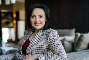 Новини України - Влада розробляє стратегію з підтримки материнства - Жолнович