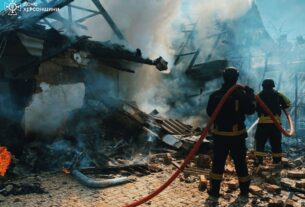 Новини України - З’явилися фото наслідків обстрілів у Херсоні
