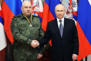 Новини світу - ЗМІ знайшли зниклого генерала РФ Суровікіна
