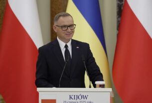 Спілкування Володимира Зеленського та Анджея Дуди з представниками медіа за результатами зустрічі