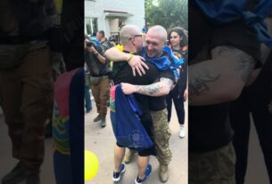 Подарунок для звільненого з полону від дружини, яка не знала, що чекає саме на нього