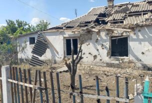 Новини України - Армія РФ вдарили по житловому кварталі Херсона
