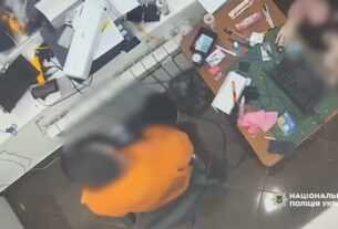 На Кіровоградщині викрили угруповання, які виготовляли та збували підроблені документи, - Нацполіція