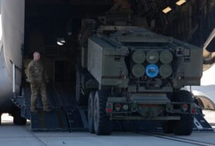 Новини світу - Допомогу від США скоротять: як це вплине на війну