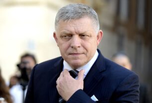 Новини світу - Фіцо пригрозив заблокувати європейські санкції проти РФ