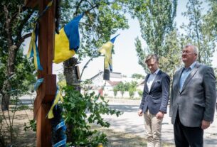 Новини України - Голова МЗС Литви першим з іноземних урядовців відвідав Херсон
