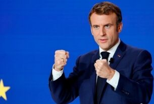 Новини світу - Макрон анонсував "потужні" санкції проти РФ