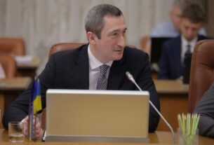 Новини України - НАБУ оголосило підозру віцепрем’єру Чернишову