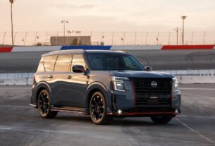 Авто новини - Nissan представила спортивну версію позашляховика Armada