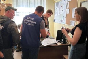 Новини України - Офіцери ЗСУ заробили мільйони на призові "мертвих душ"