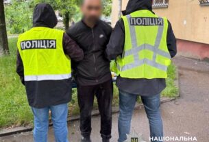 Новини Києва - Погрожували гранатою: у Києві двоє іноземців тероризували перехожого