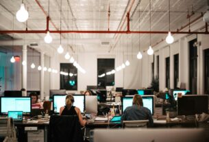 Новини світу - Роботодавців у Франції зобов'яжуть захищати працівників від спеки