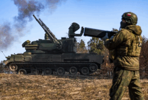 Новини світу - Росія під ударом безпілотників, вибухи пролунали у різних містах