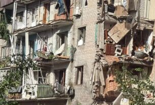 Новини України - Росіяни атакували п'ятиповерхівку у Лимані