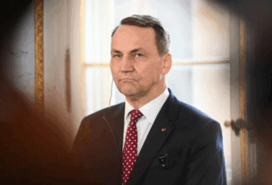 Новини світу - Сікорський пригадав Маску образу